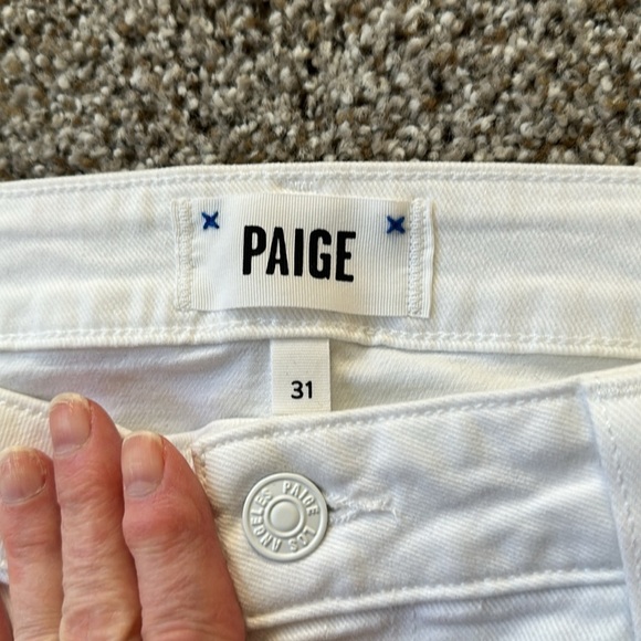 PAIGE Cindy Crop white Stretch Jeans, Size 31 Petite, Like New Condition - Picture 4 of 12
